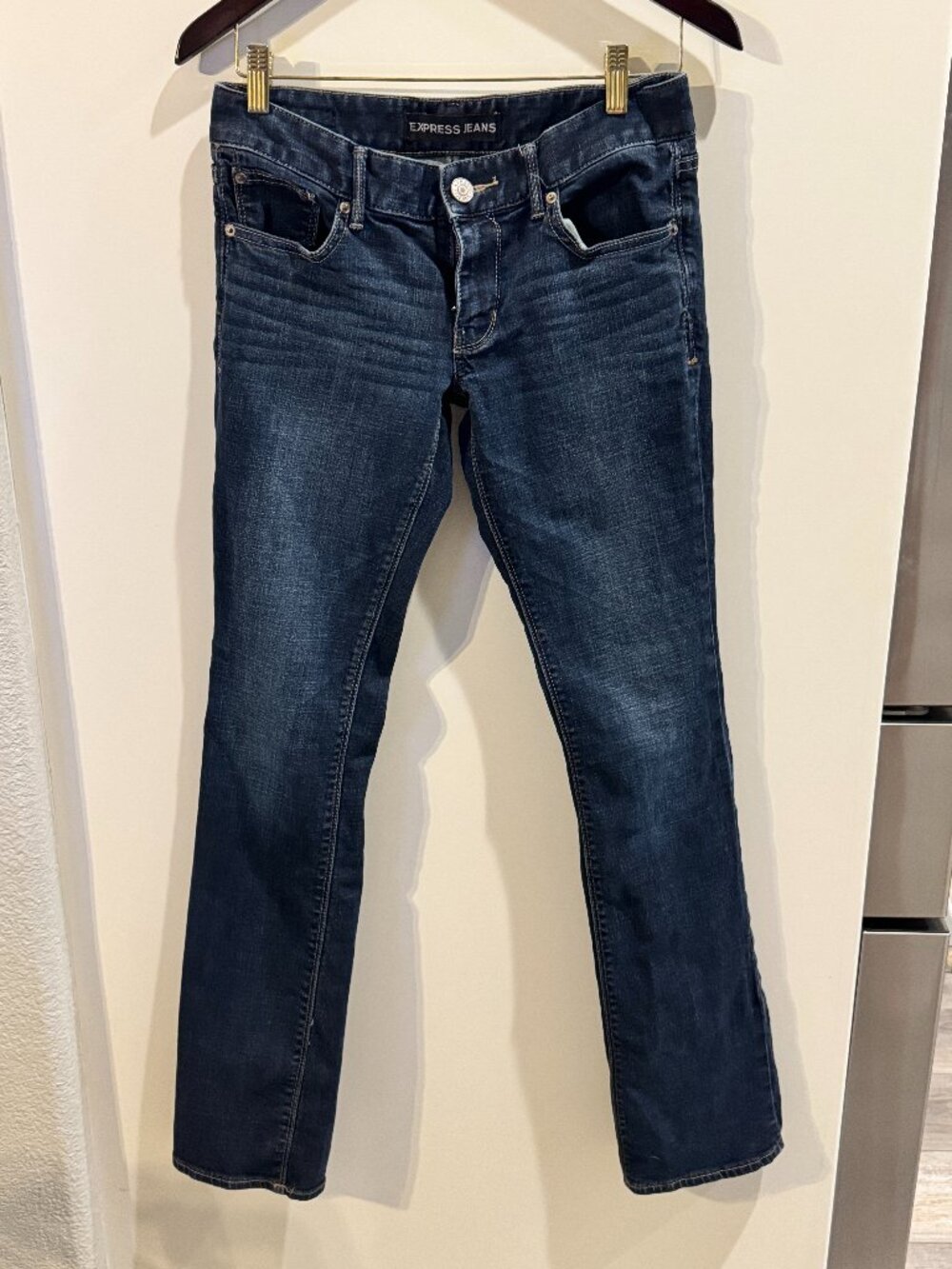 Express Jeans Women's Dark Wash Slim Straight Leg Denim Blue Size 4R